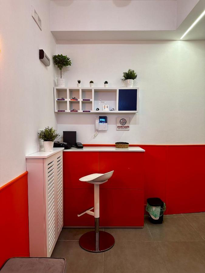 South Hands Napoli Ngoại thất bức ảnh