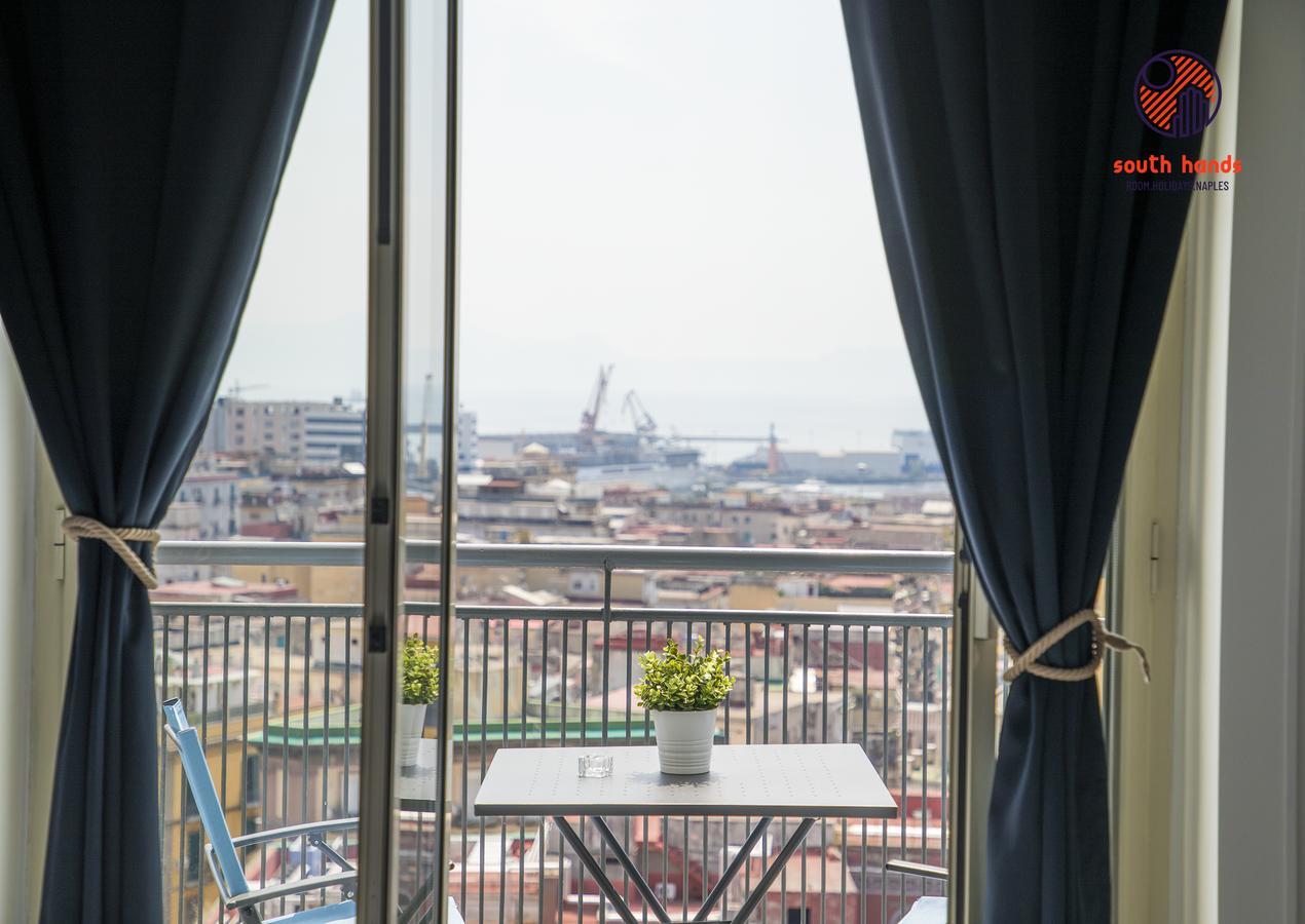 South Hands Napoli Ngoại thất bức ảnh