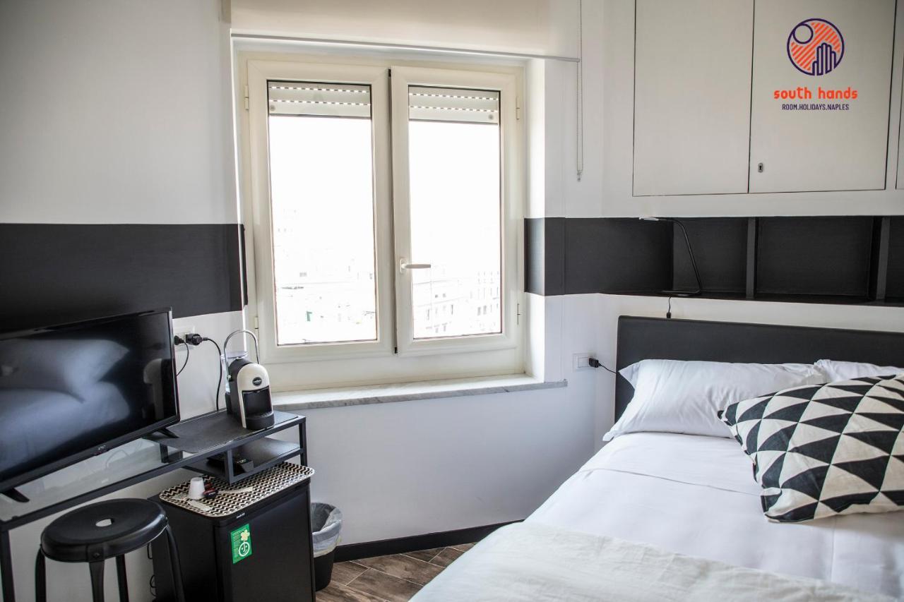 South Hands Napoli Ngoại thất bức ảnh