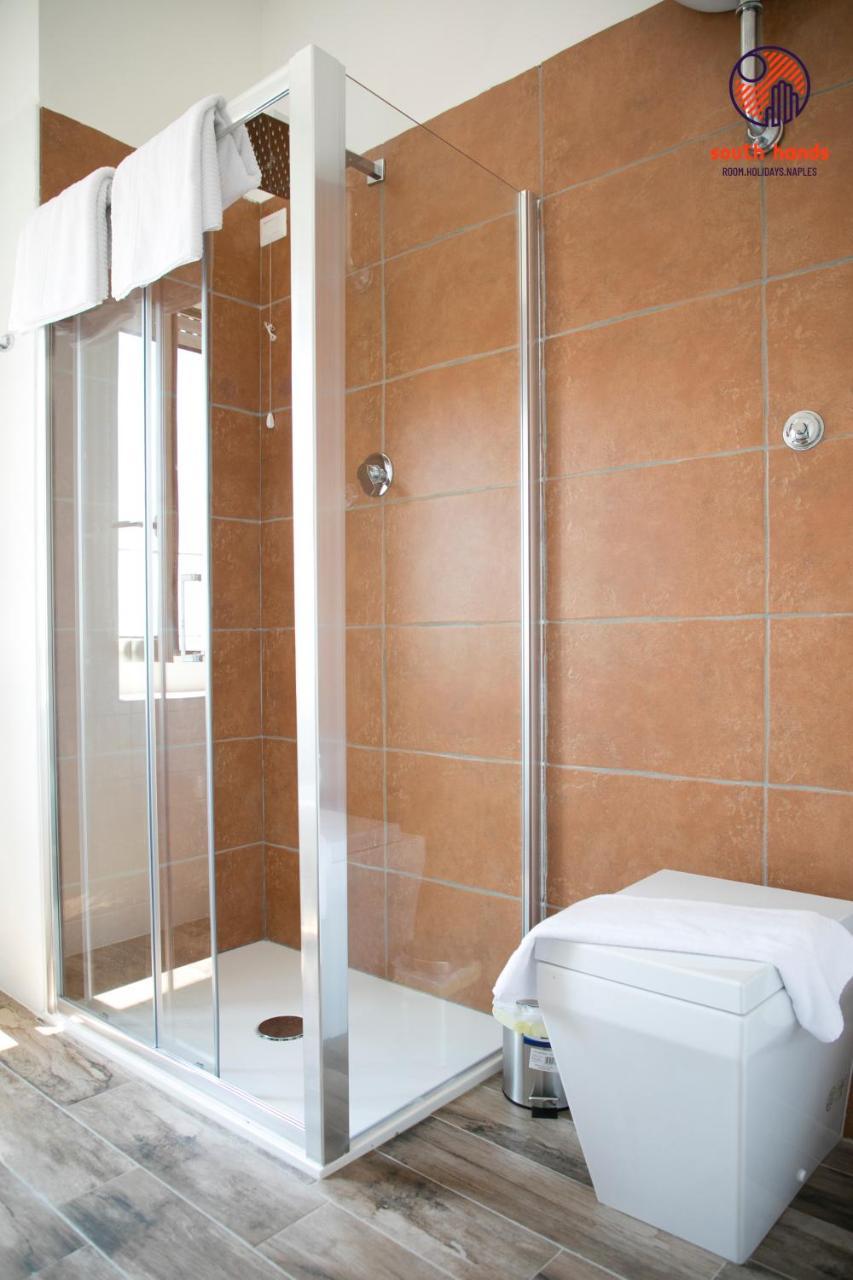 South Hands Napoli Ngoại thất bức ảnh
