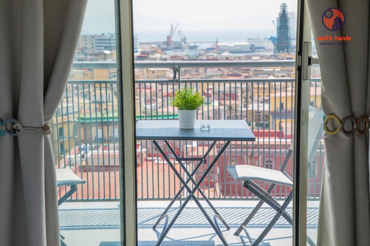South Hands Napoli Ngoại thất bức ảnh